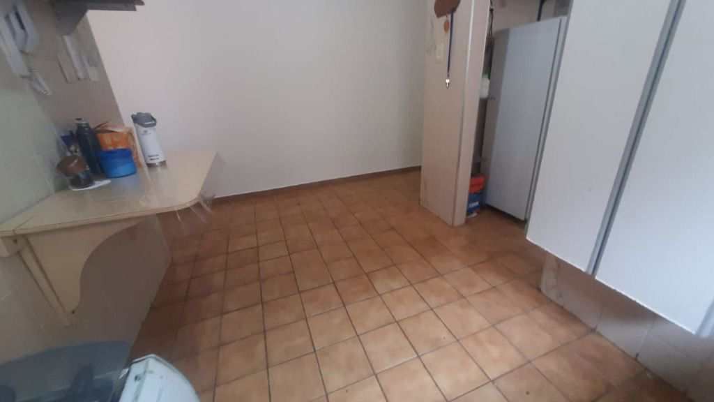 Apartamento para alugar com 2 quartos, 64m² - Foto 8