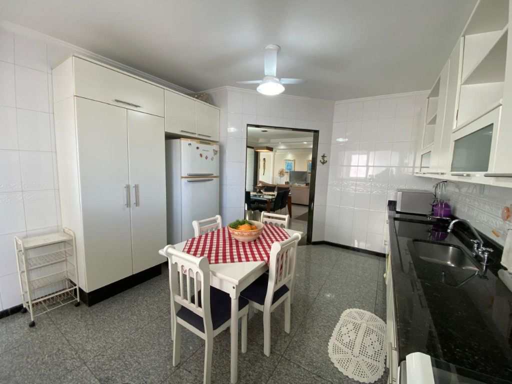 Cobertura à venda com 3 quartos, 260m² - Foto 19