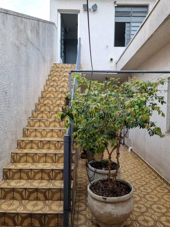 Casa à venda com 3 quartos, 230m² - Foto 19