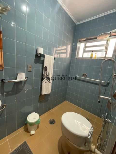 Casa para alugar com 3 quartos, 180m² - Foto 13