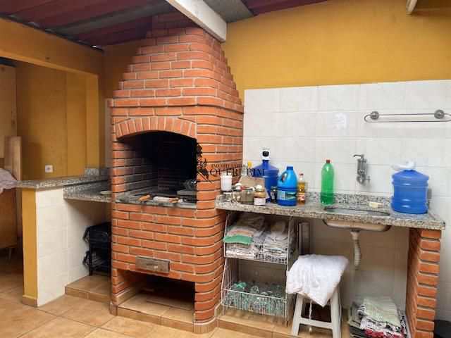 Casa para alugar com 3 quartos, 180m² - Foto 30