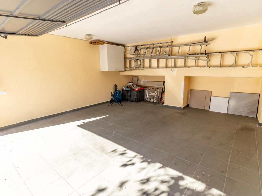Casa à venda com 4 quartos, 160m² - Foto 15