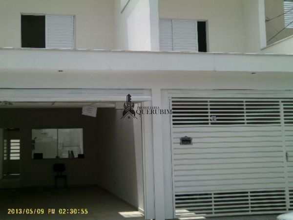 Sobrado à venda com 3 quartos, 130m² - Foto 1
