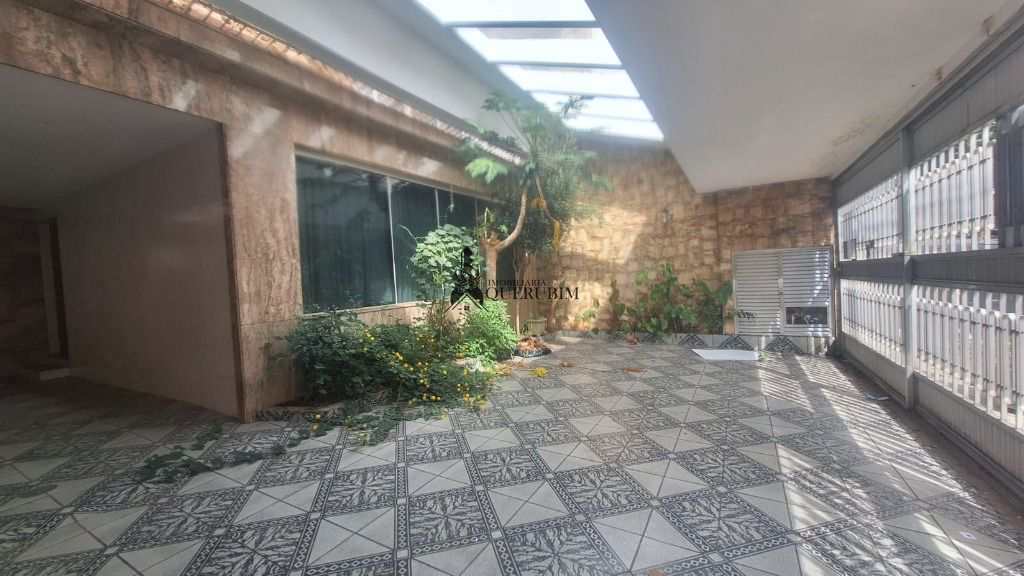 Sobrado para alugar com 3 quartos, 292m² - Foto 16