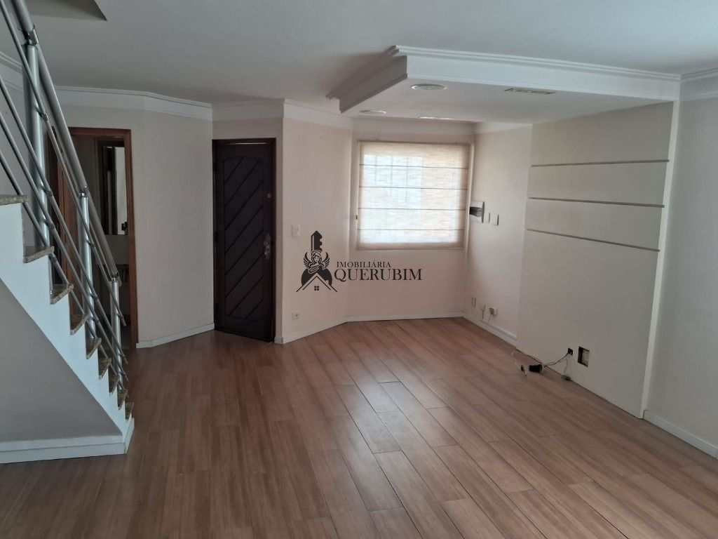 Sobrado com 3 dormitórios com 2 vagas por R$ 750.000 - Mooca