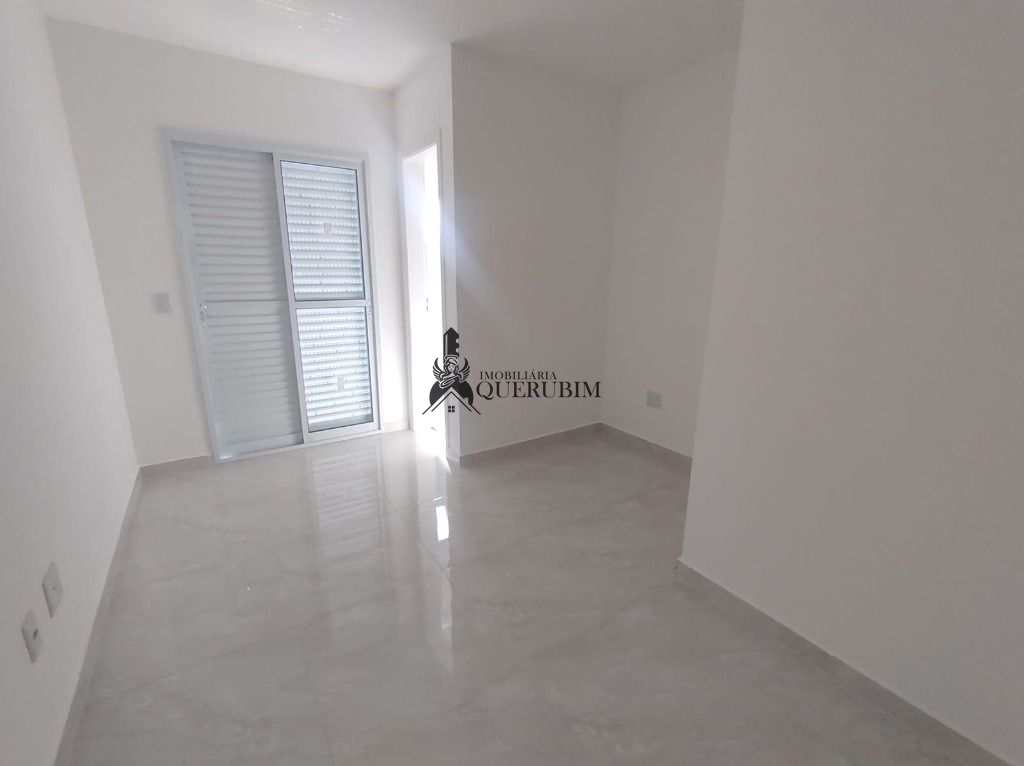 Sobrado à venda com 2 quartos, 70m² - Foto 1