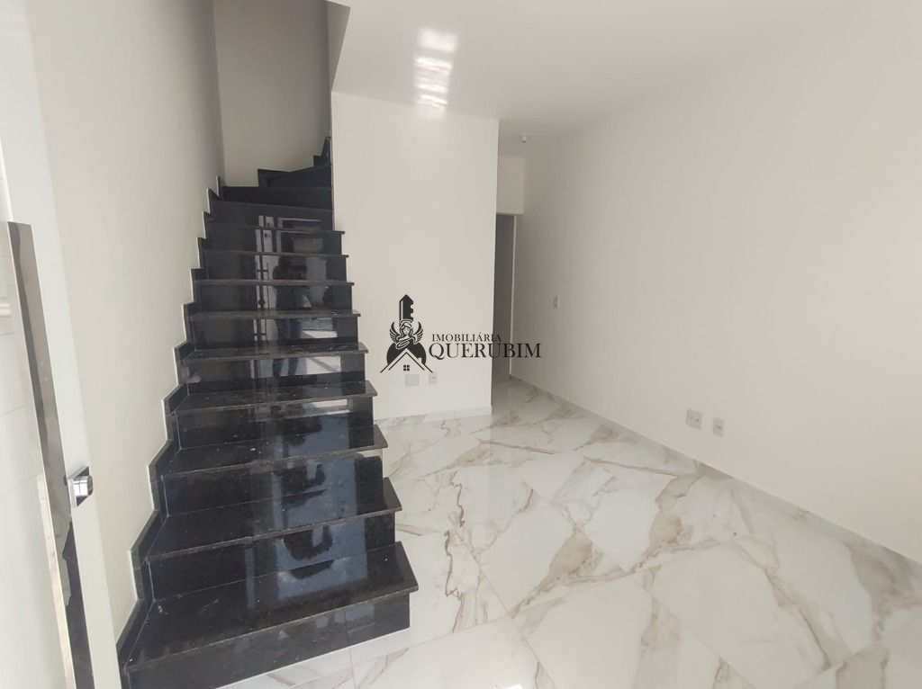 Sobrado à venda com 2 quartos, 70m² - Foto 4