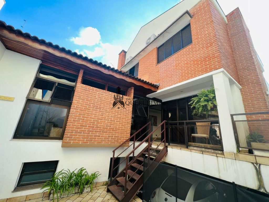 Sobrado 3 suítes e 6 vagas com 380 m² por R$ 2.650.000 - Mooca
