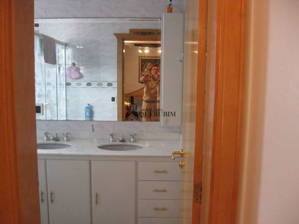 Cobertura à venda com 3 quartos, 250m² - Foto 4