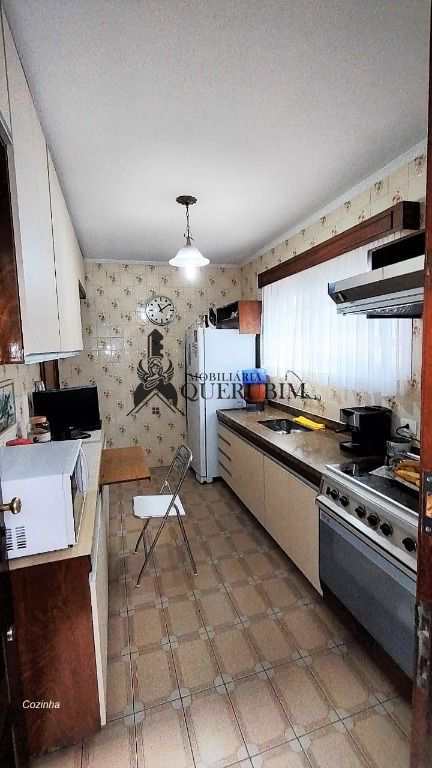 Sobrado à venda com 3 quartos, 240m² - Foto 24