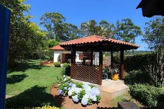 Chácara à venda com 3 quartos, 440m² - Foto 2