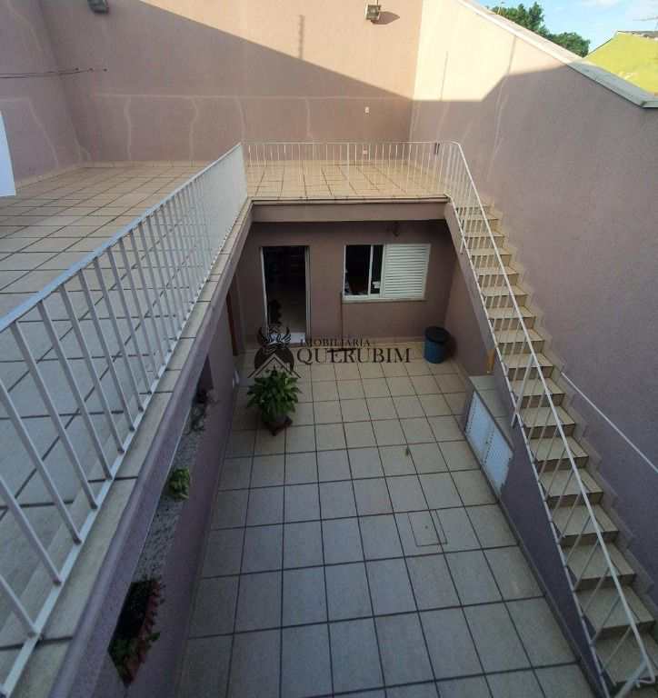 Sobrado à venda com 3 quartos, 168m² - Foto 4