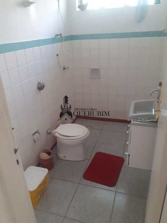 Casa para alugar com 2 quartos, 250m² - Foto 46
