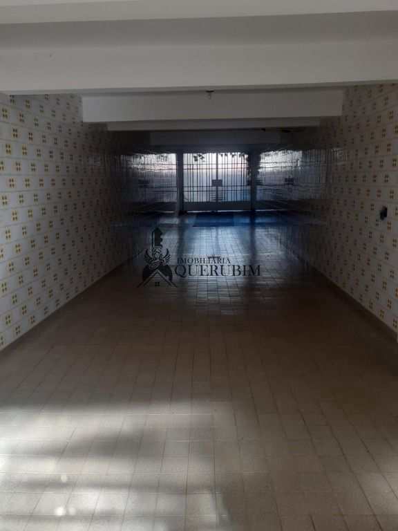 Casa para alugar com 2 quartos, 250m² - Foto 43