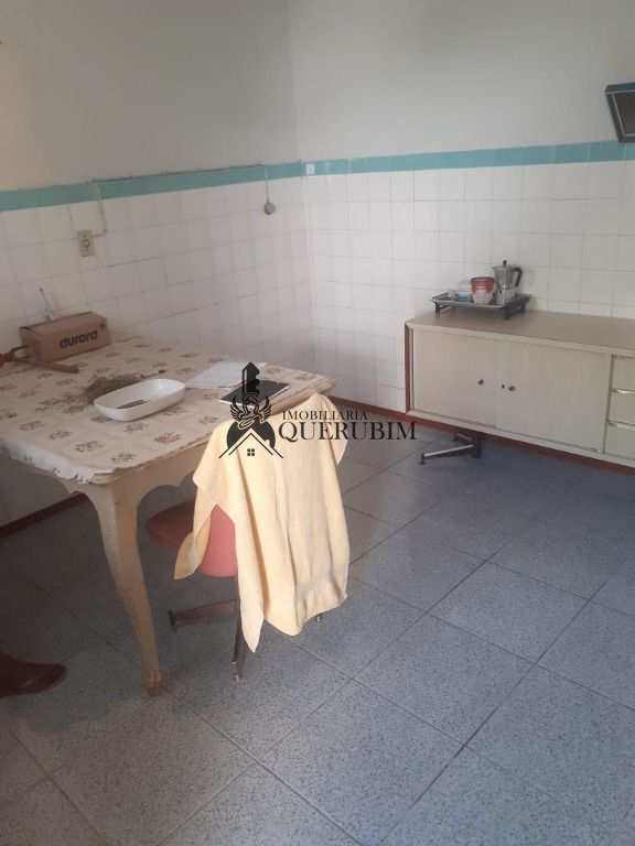 Casa para alugar com 2 quartos, 250m² - Foto 44