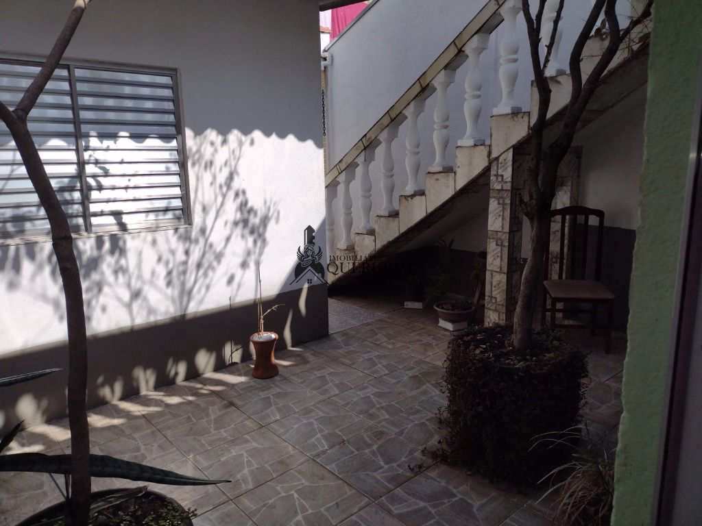 Casa à venda com 3 quartos, 120m² - Foto 8