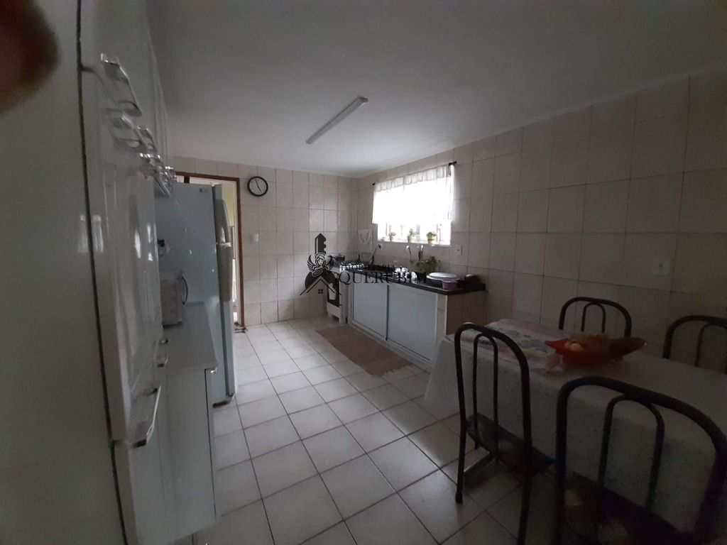 Sobrado à venda com 2 quartos, 160m² - Foto 2