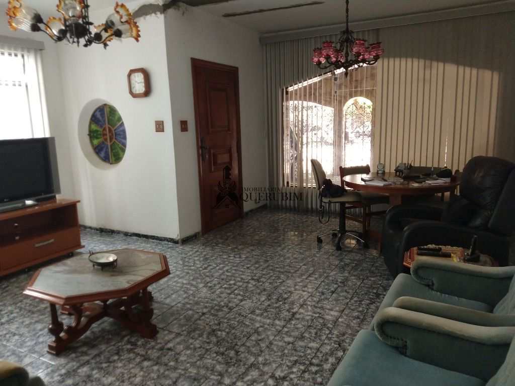 Casa à venda com 3 quartos, 190m² - Foto 2