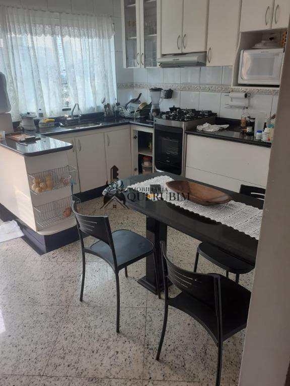 Sobrado à venda com 4 quartos, 270m² - Foto 2