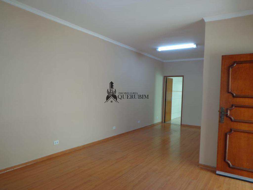 Casa à venda com 4 quartos, 245m² - Foto 4