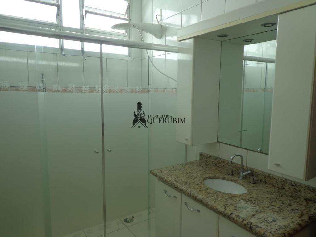 Casa à venda com 4 quartos, 245m² - Foto 17