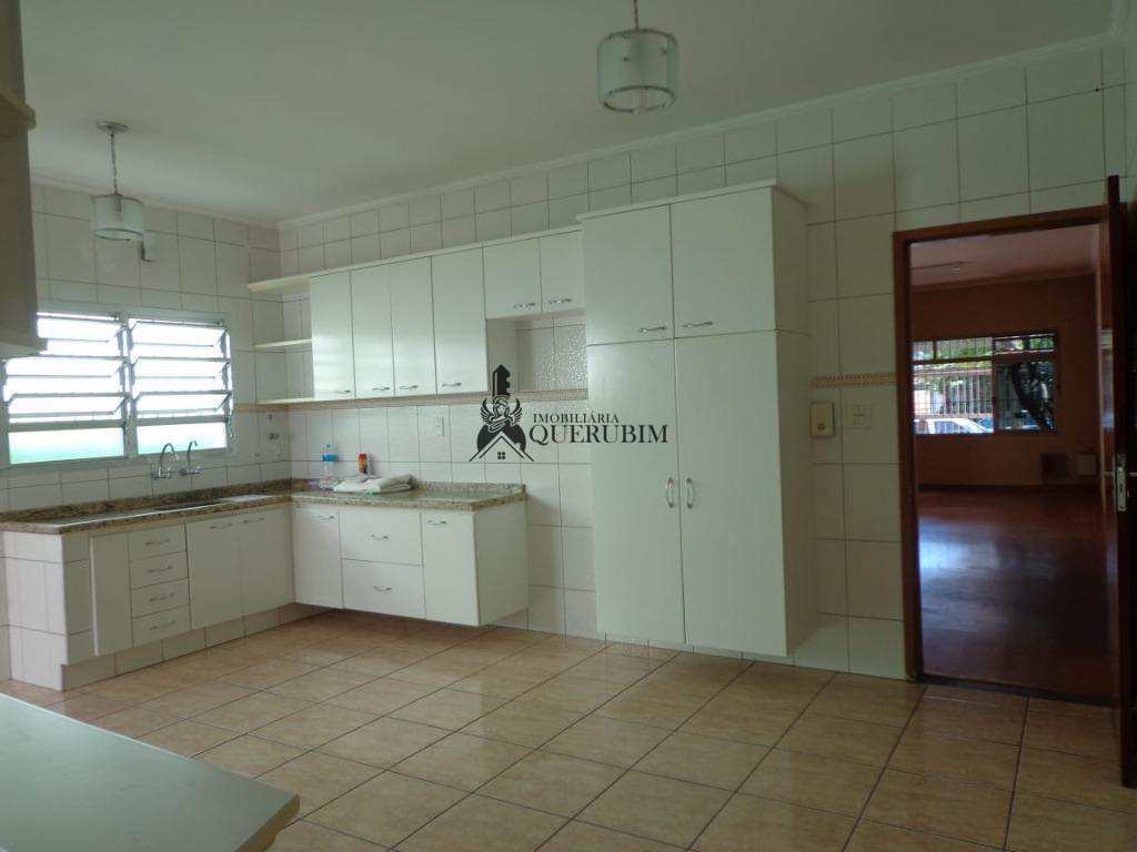 Casa à venda com 4 quartos, 245m² - Foto 5