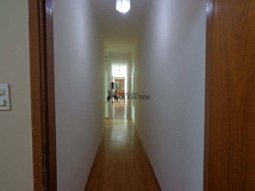 Casa à venda com 4 quartos, 245m² - Foto 6