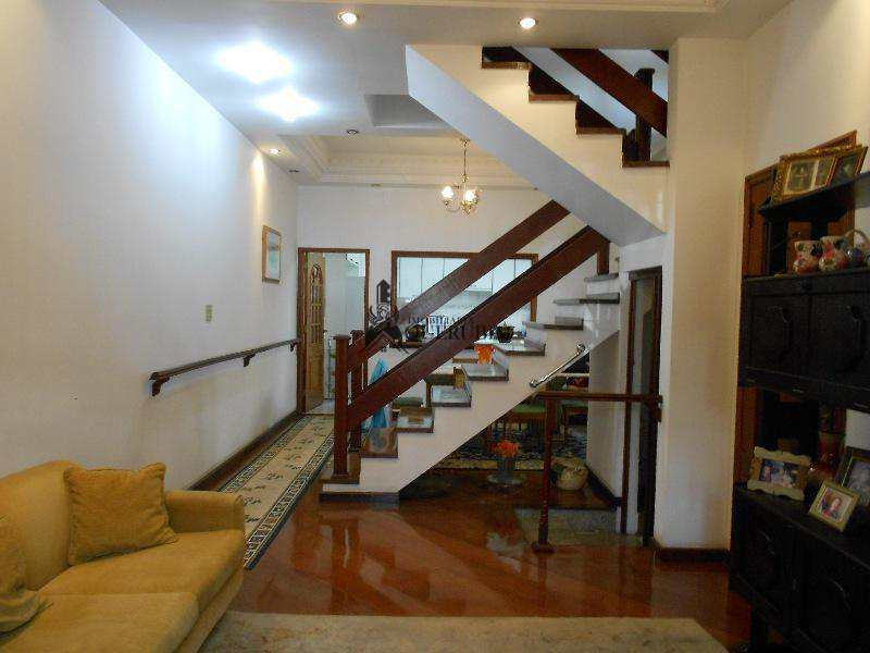 Sobrado à venda com 5 quartos, 310m² - Foto 13