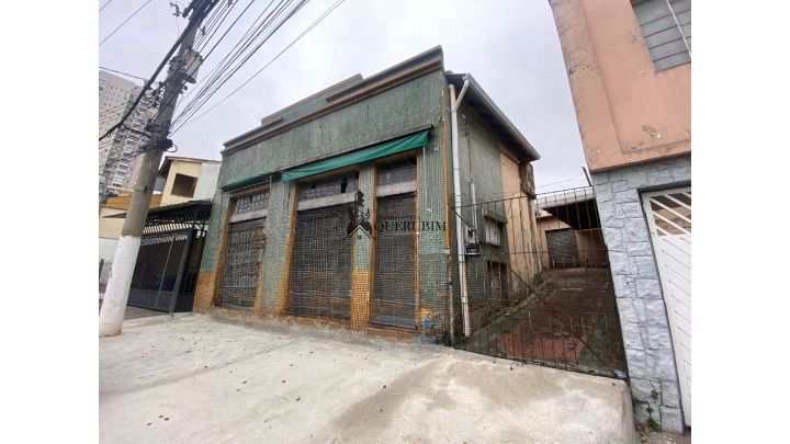Casa à venda com 5 quartos, 1m² - Foto 1