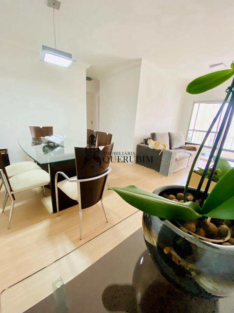 Apartamento à venda com 3 quartos, 67m² - Foto 1