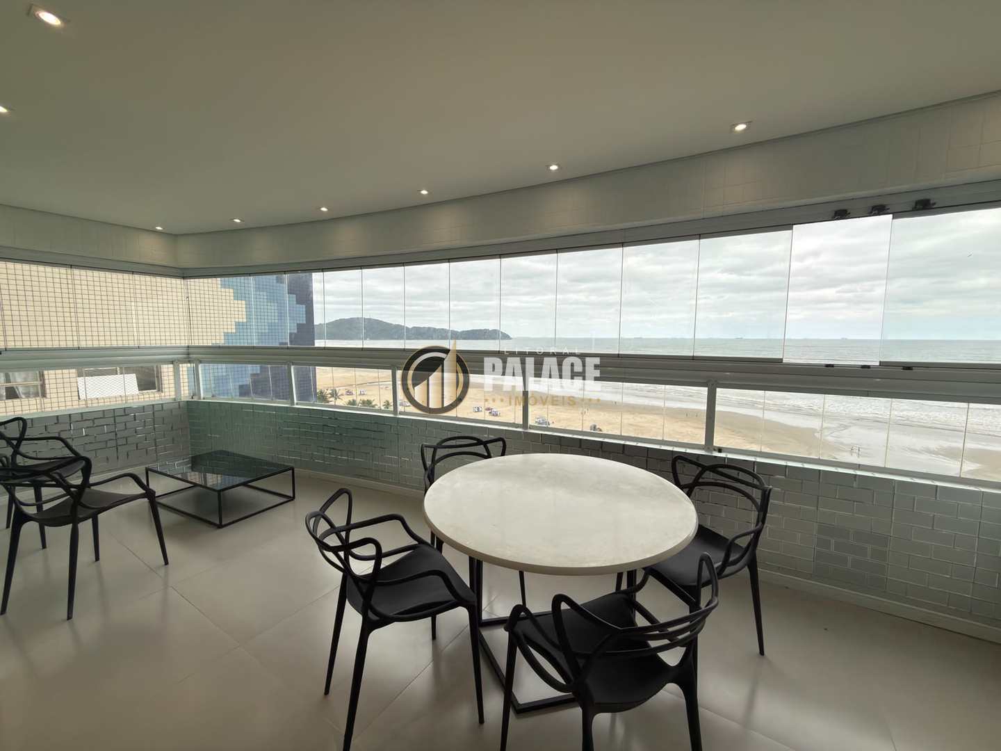 Apartamento, 3 quartos, 144 m² - Foto 1