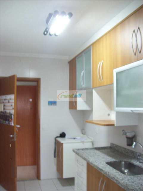 Apartamento para alugar com 3 quartos, 86m² - Foto 11