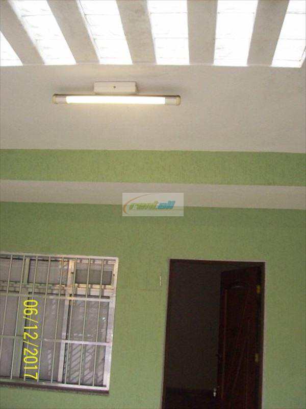 Sobrado à venda com 3 quartos, 158m² - Foto 1