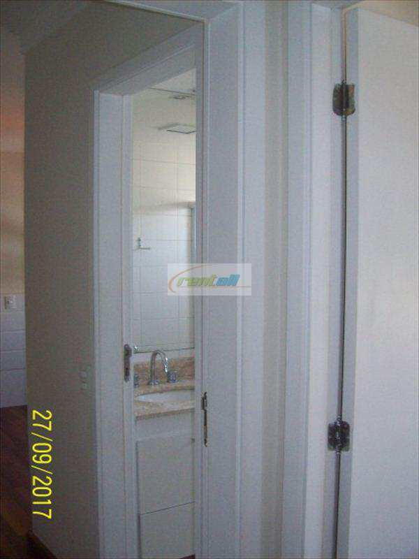 Apartamento à venda com 2 quartos, 72m² - Foto 11