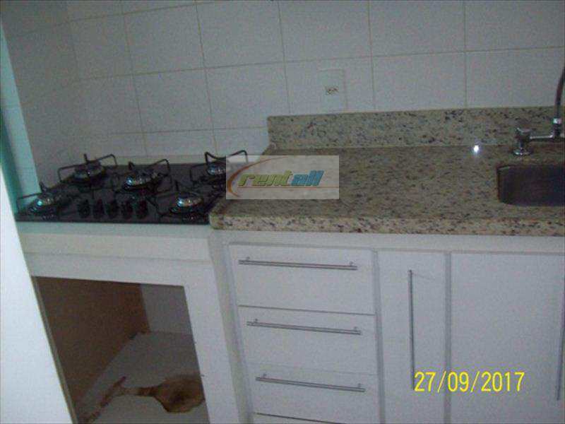 Apartamento à venda com 2 quartos, 72m² - Foto 31