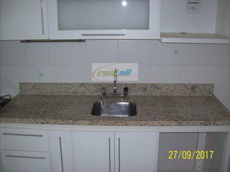 Apartamento à venda com 2 quartos, 72m² - Foto 32