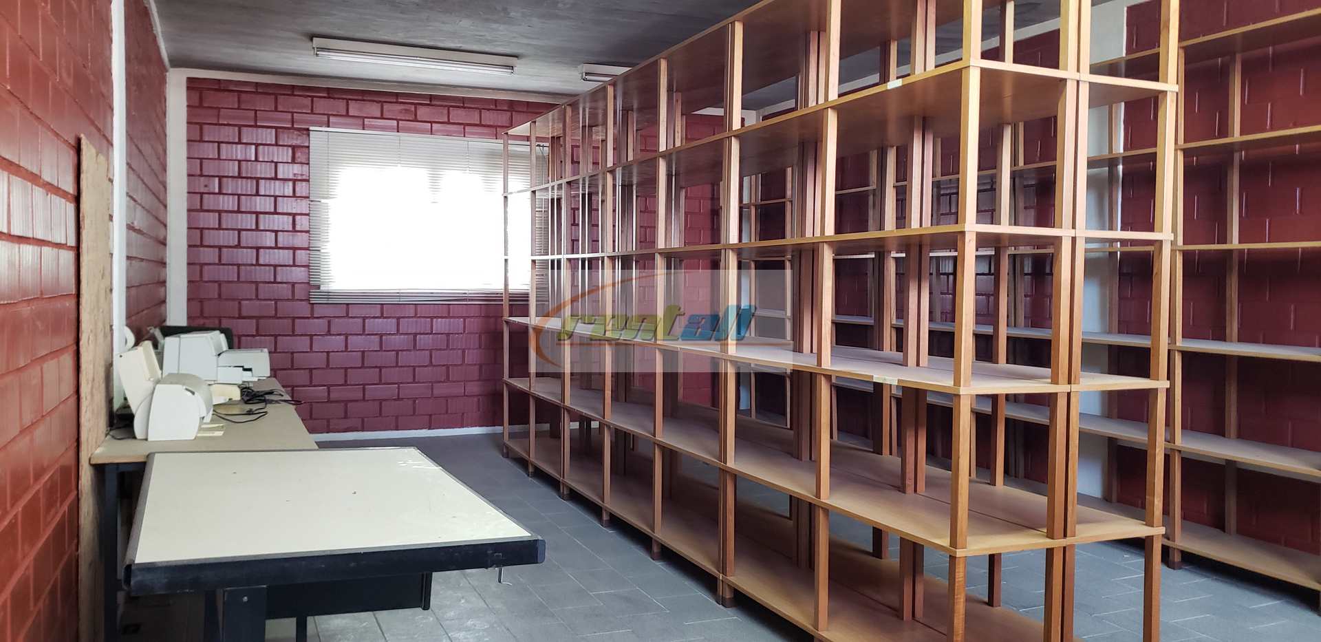 Casa à venda e aluguel com 6 quartos, 140m² - Foto 29