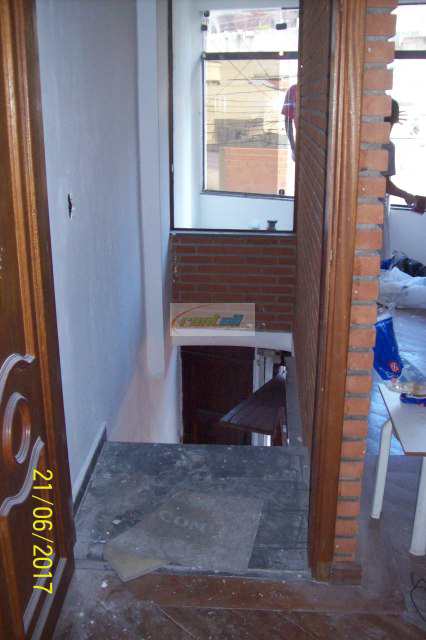 Casa à venda com 2 quartos, 200m² - Foto 17