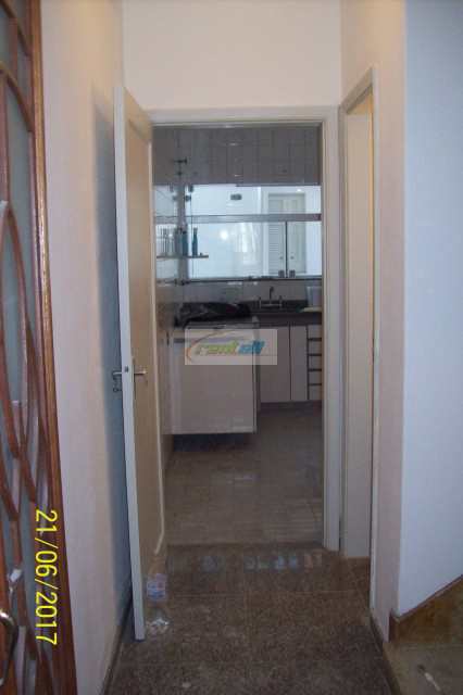 Casa à venda com 2 quartos, 200m² - Foto 15