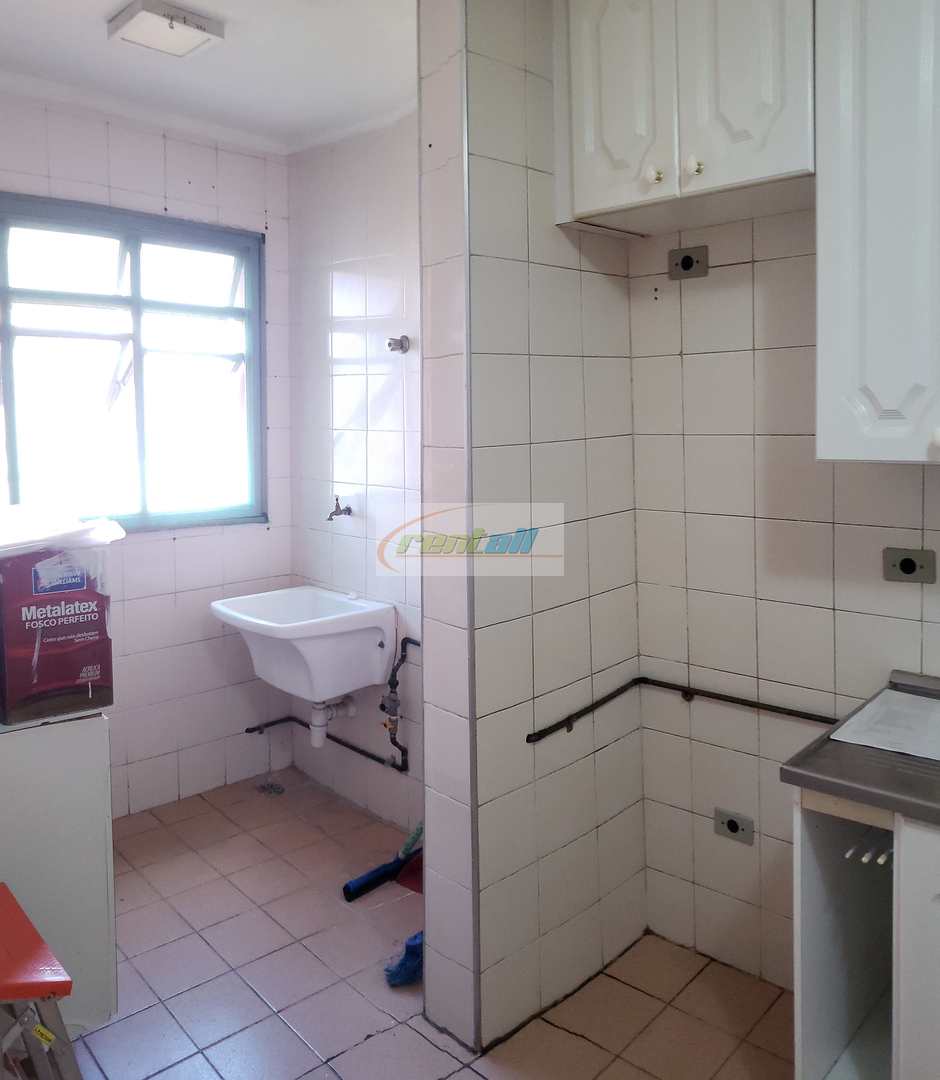 Apartamento à venda com 2 quartos, 64m² - Foto 7