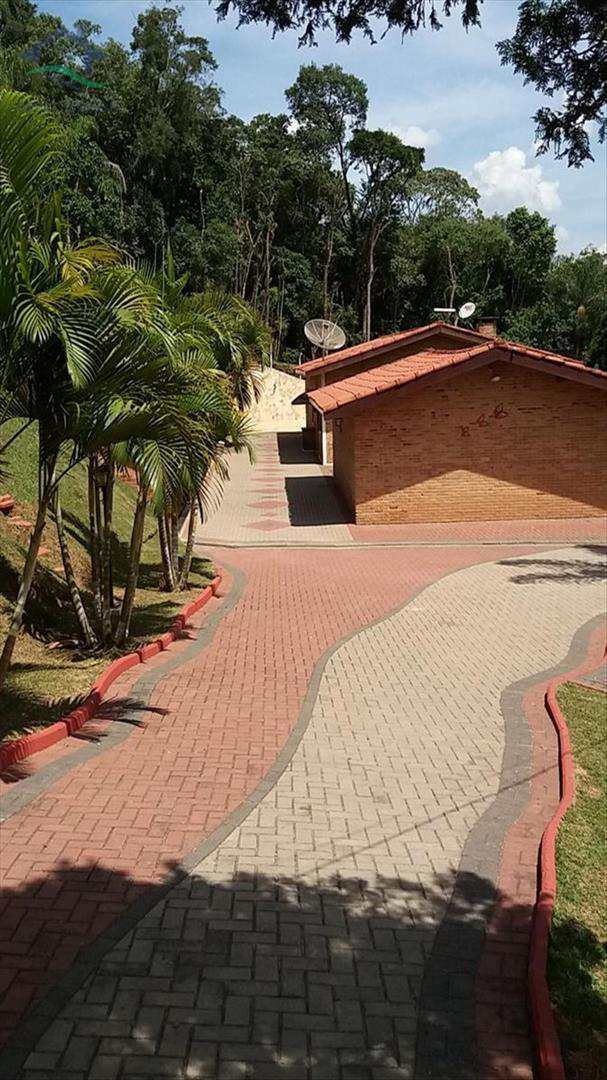 Fazenda à venda com 4 quartos, 600m² - Foto 3