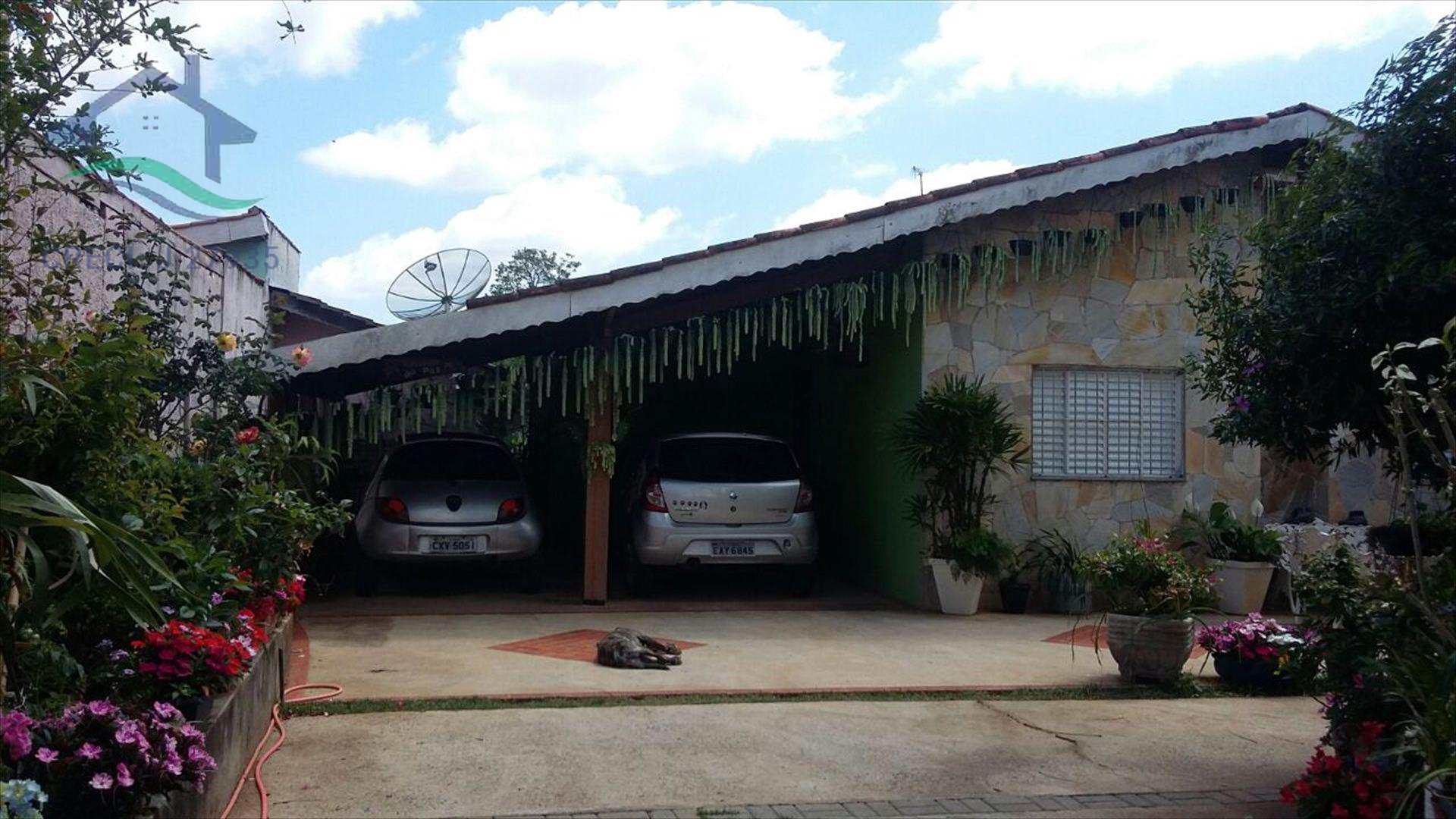 Casa à venda com 3 quartos, 200m² - Foto 2