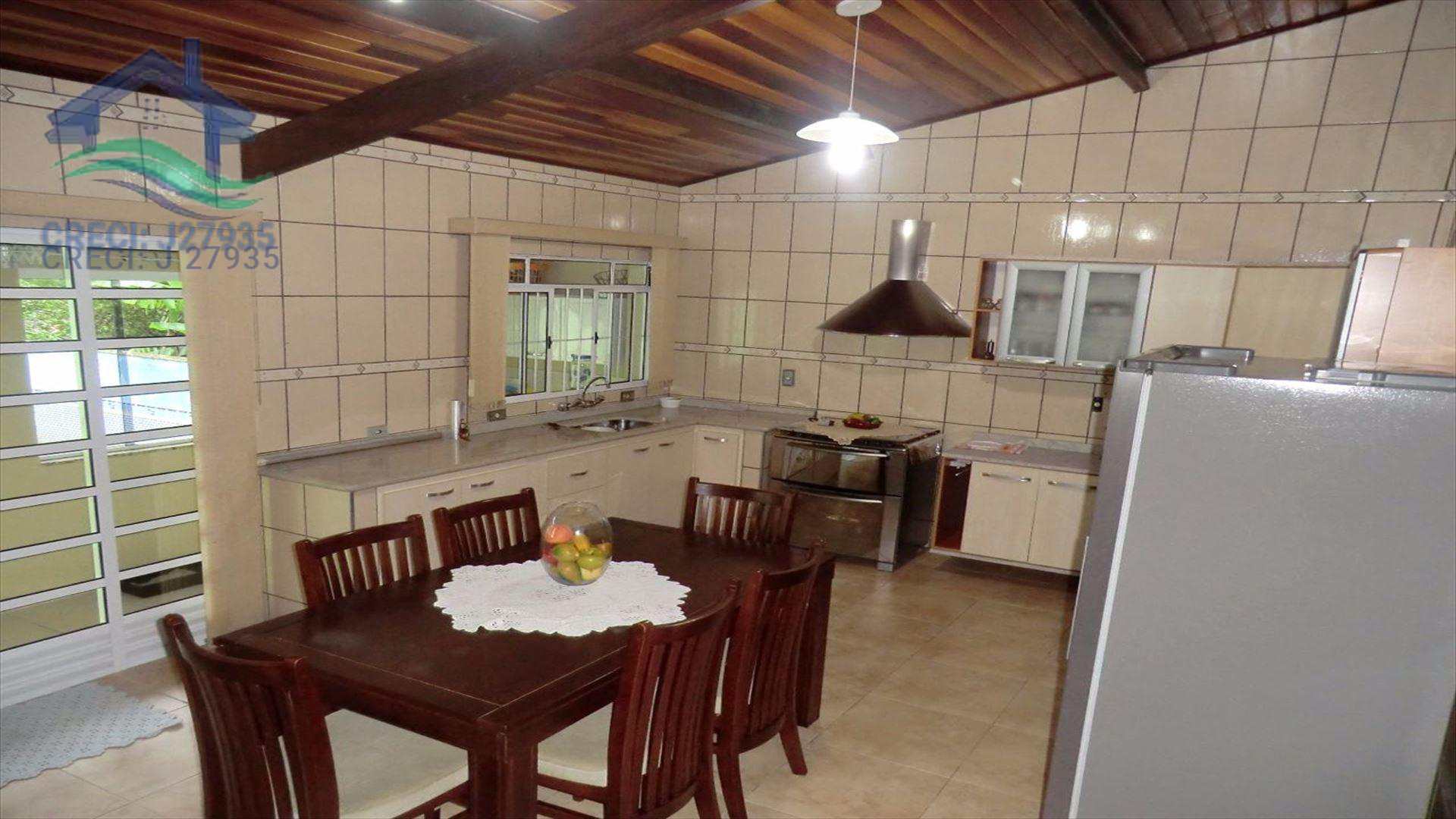 Fazenda à venda com 5 quartos, 550m² - Foto 5