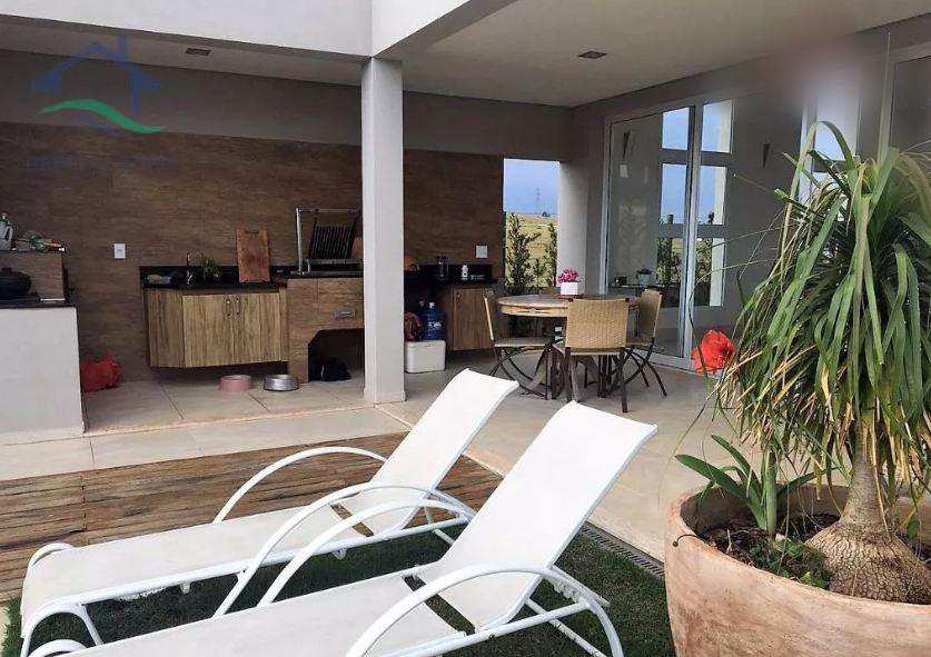 Casa de Condomínio à venda com 4 quartos, 330m² - Foto 10