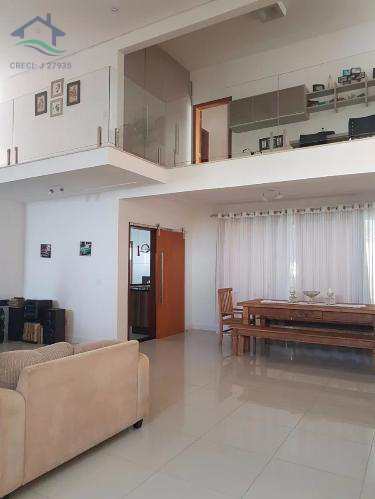 Casa de Condomínio à venda com 3 quartos, 330m² - Foto 1