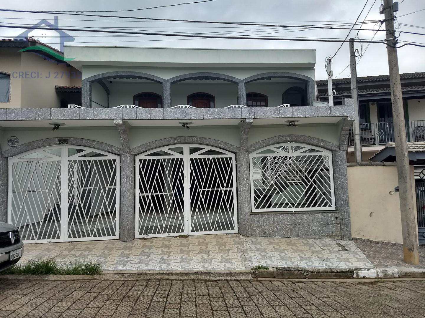 Casa à venda com 3 quartos, 365m² - Foto 1