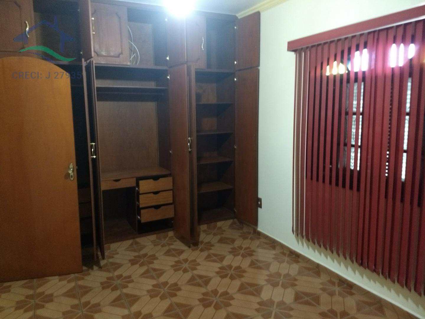 Casa à venda com 3 quartos, 365m² - Foto 11