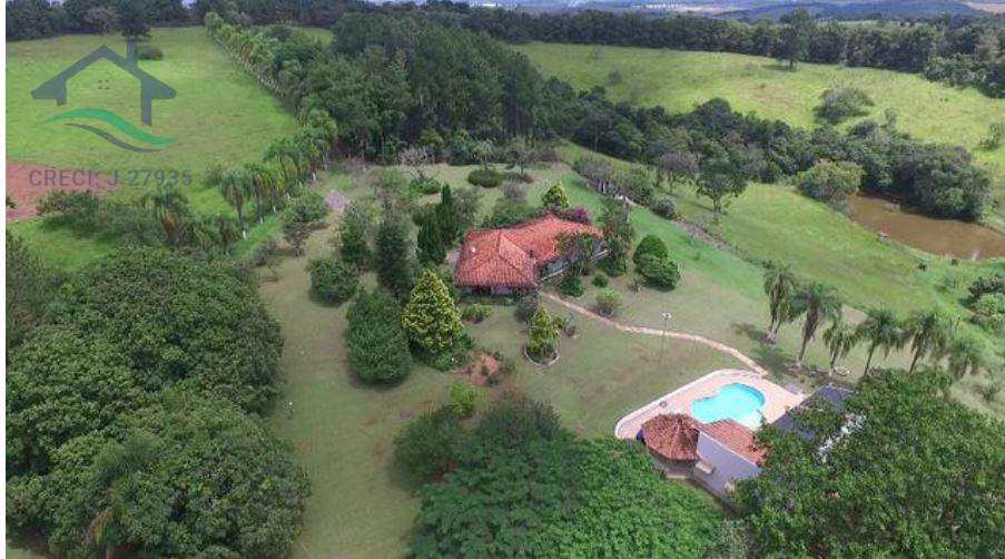 Fazenda à venda com 4 quartos, 300m² - Foto 1