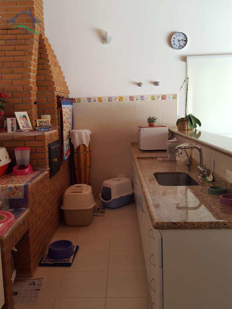 Casa de Condomínio à venda com 2 quartos, 200m² - Foto 29