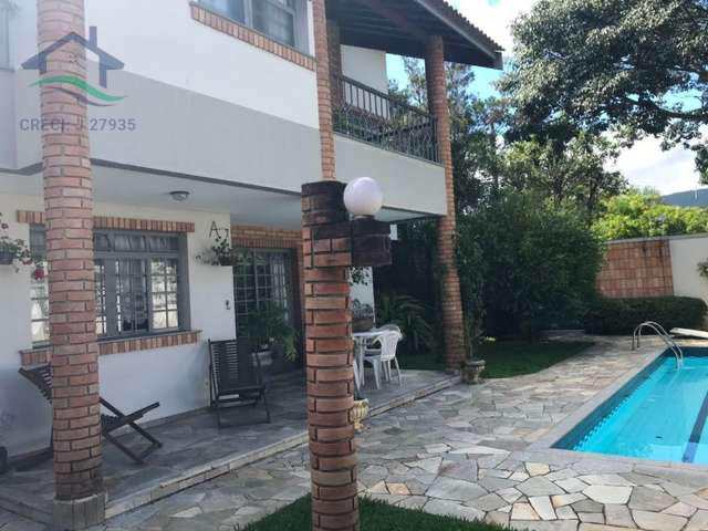 Sobrado à venda com 3 quartos, 350m² - Foto 1